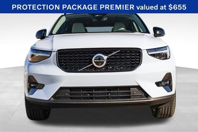 Used 2026 Volvo XC40 B5 Plus w/ Protection Package Premier AWD/4WD image 2
