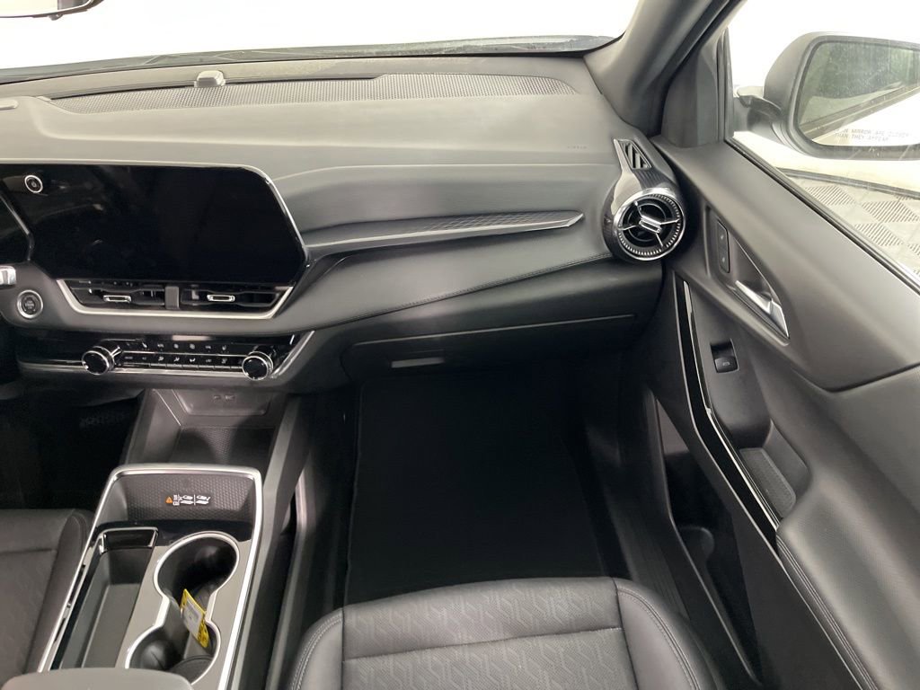 Certified 2025 Chevrolet Equinox LT w/ Convenience Package II image 17