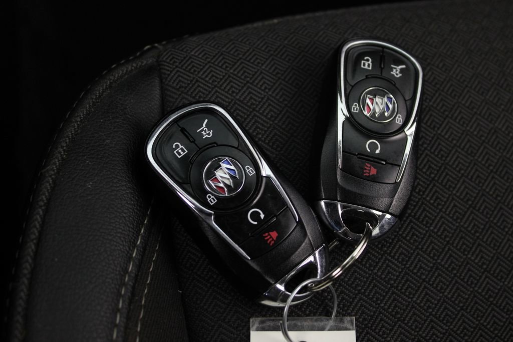 Used 2021 Buick Encore GX Select FWD image 31