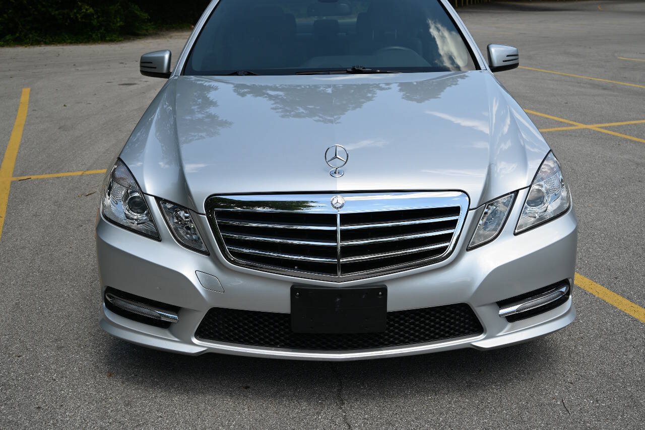 Used 2012 Mercedes-Benz E 350 4MATIC Sedan image 2