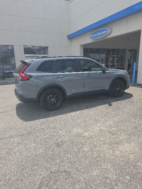 Used 2026 Honda CR-V Sport image 2