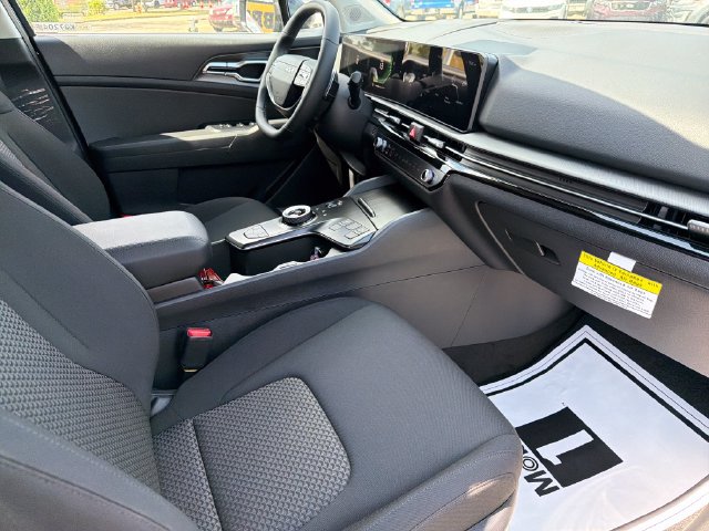 New 2027 Kia Sportage S FWD image 22