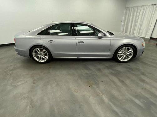 Used 2015 Audi A8 4.0T w/ Premium Package AWD/4WD image 8