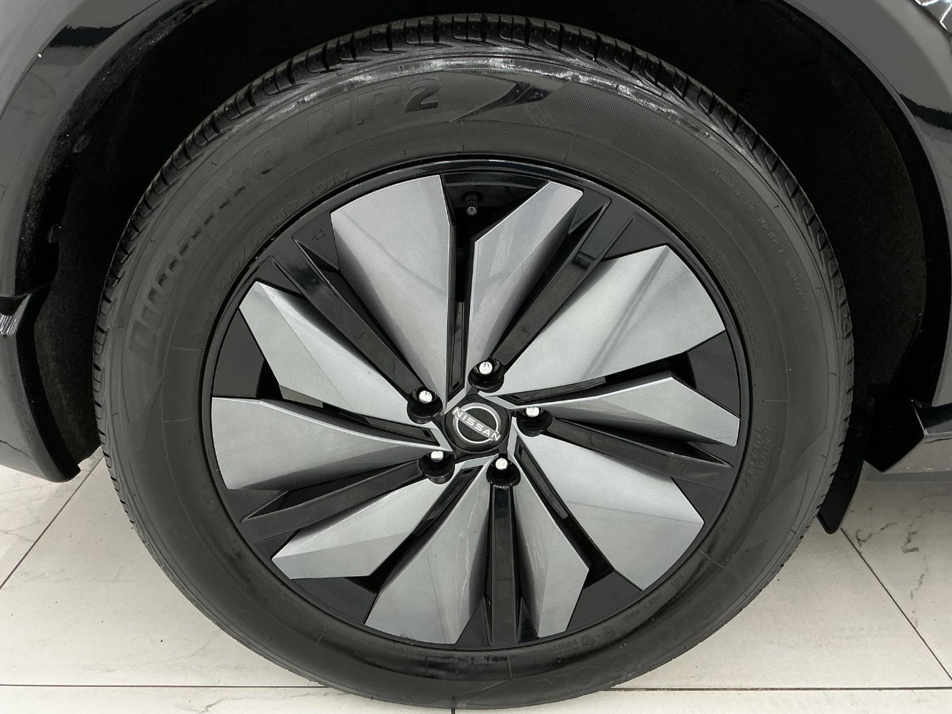 Used 2024 Nissan Ariya AWD image 49