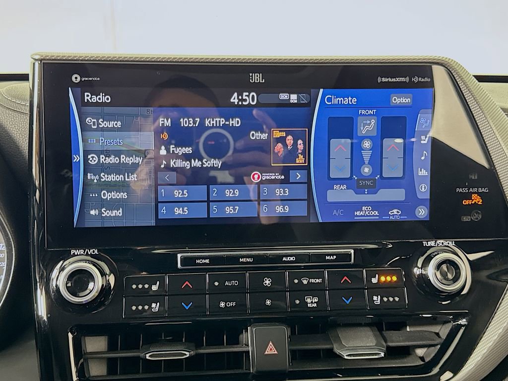 Used 2021 Toyota Highlander Platinum image 40