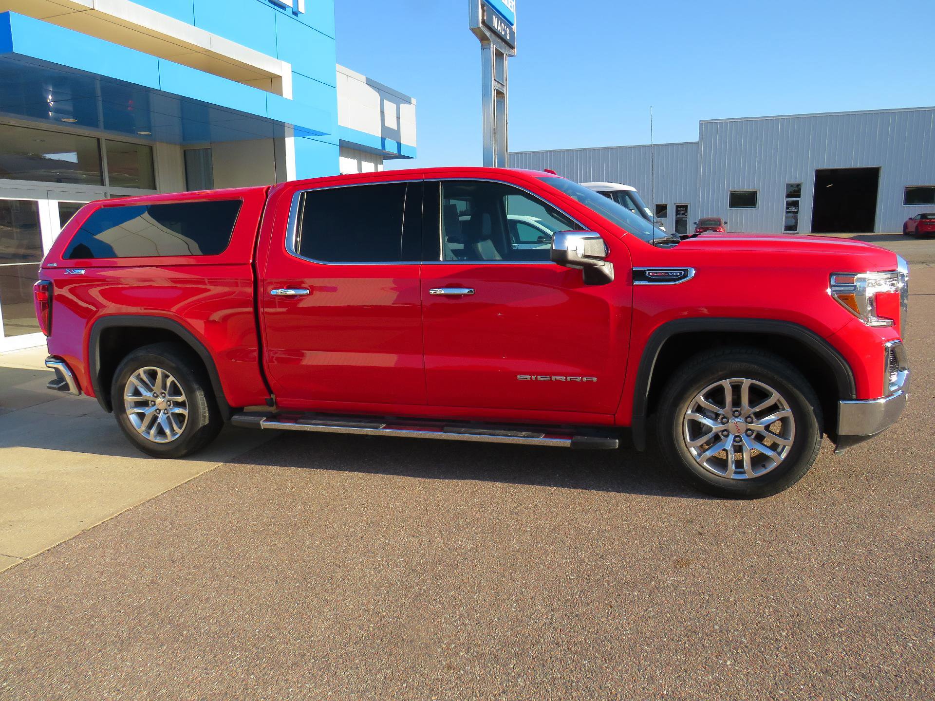 Used 2020 GMC Sierra 1500 SLT w/ SLT Premium Plus Package image 16