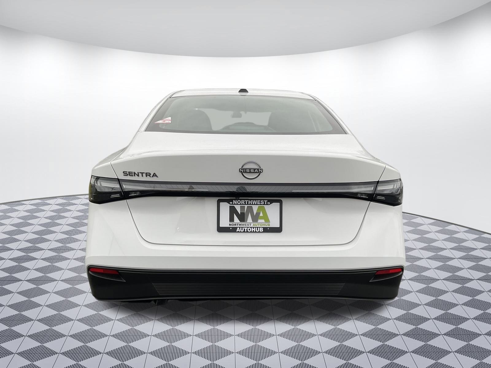 Used 2026 Nissan Sentra S w/ S Cold Weather Package image 4