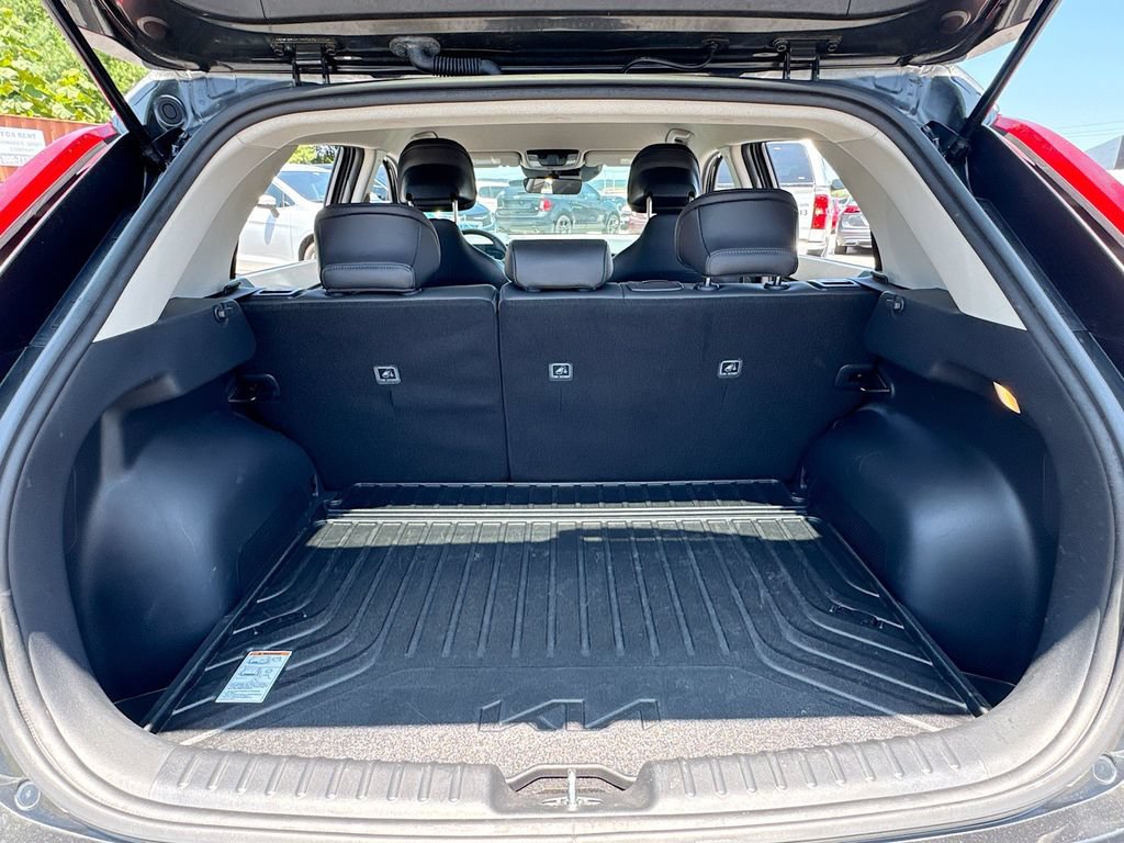 Certified 2025 Kia Niro EX FWD image 29
