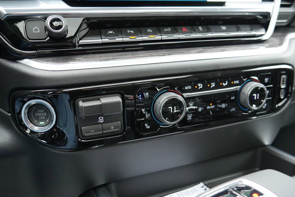 New 2026 Chevrolet Silverado 1500 LTZ w/ LTZ Premium Package image 19