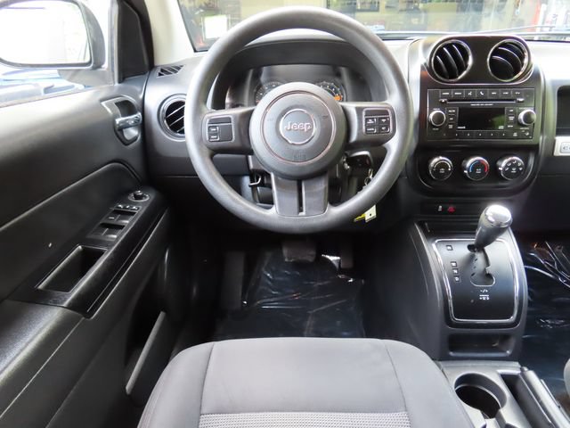Used 2016 Jeep Compass Sport w/ Power Value Group FWD image 14
