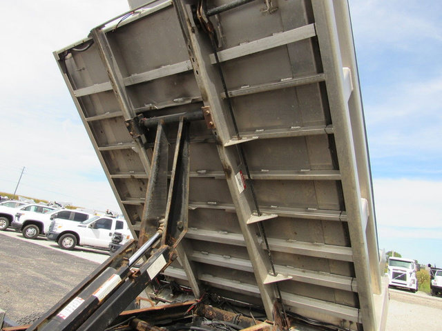 Used 2021 Ford F550 2WD Crew Cab Super Duty image 58