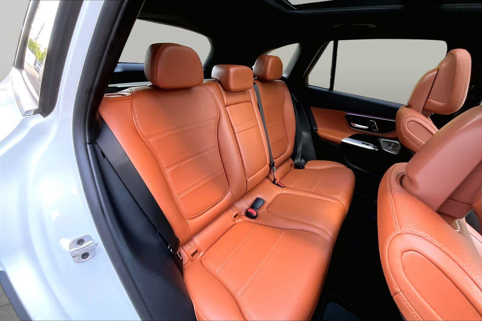 Used 2023 Mercedes-Benz GLC 300 4MATIC image 19