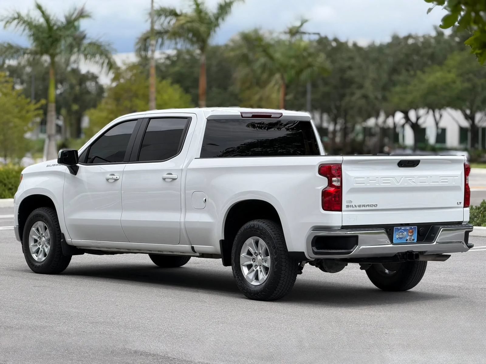 Used 2023 Chevrolet Silverado 1500 LT w/ Protection Package AWD/4WD image 5