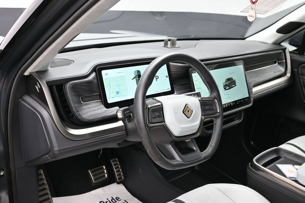 Used 2022 Rivian R1T Adventure AWD/4WD image 13