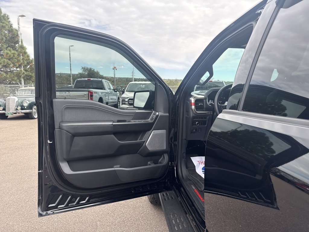 Certified 2023 Ford F150 Raptor image 9