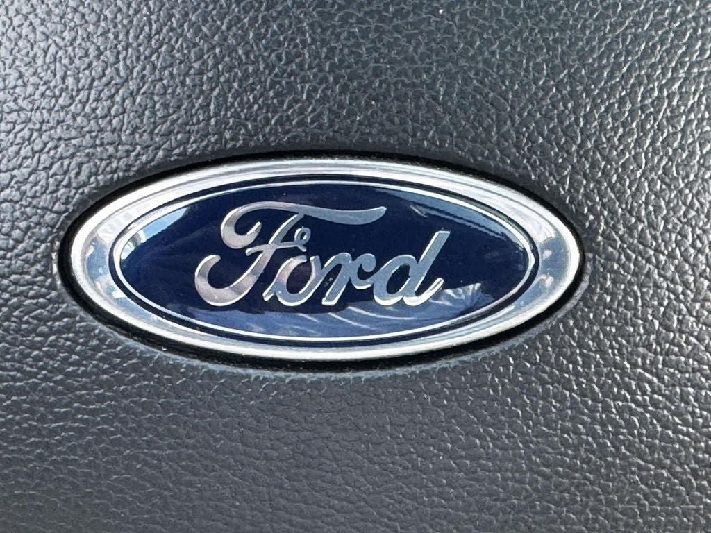 Used 2025 Ford Explorer ST AWD/4WD image 32