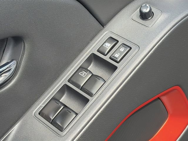 Used 2022 Nissan Frontier Pro-X RWD image 23