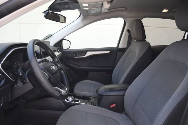Used 2022 Ford Escape SE image 20