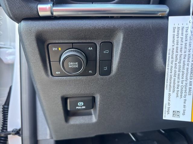 New 2025 Ford Expedition Max Platinum w/ Stealth Performance Package image 25