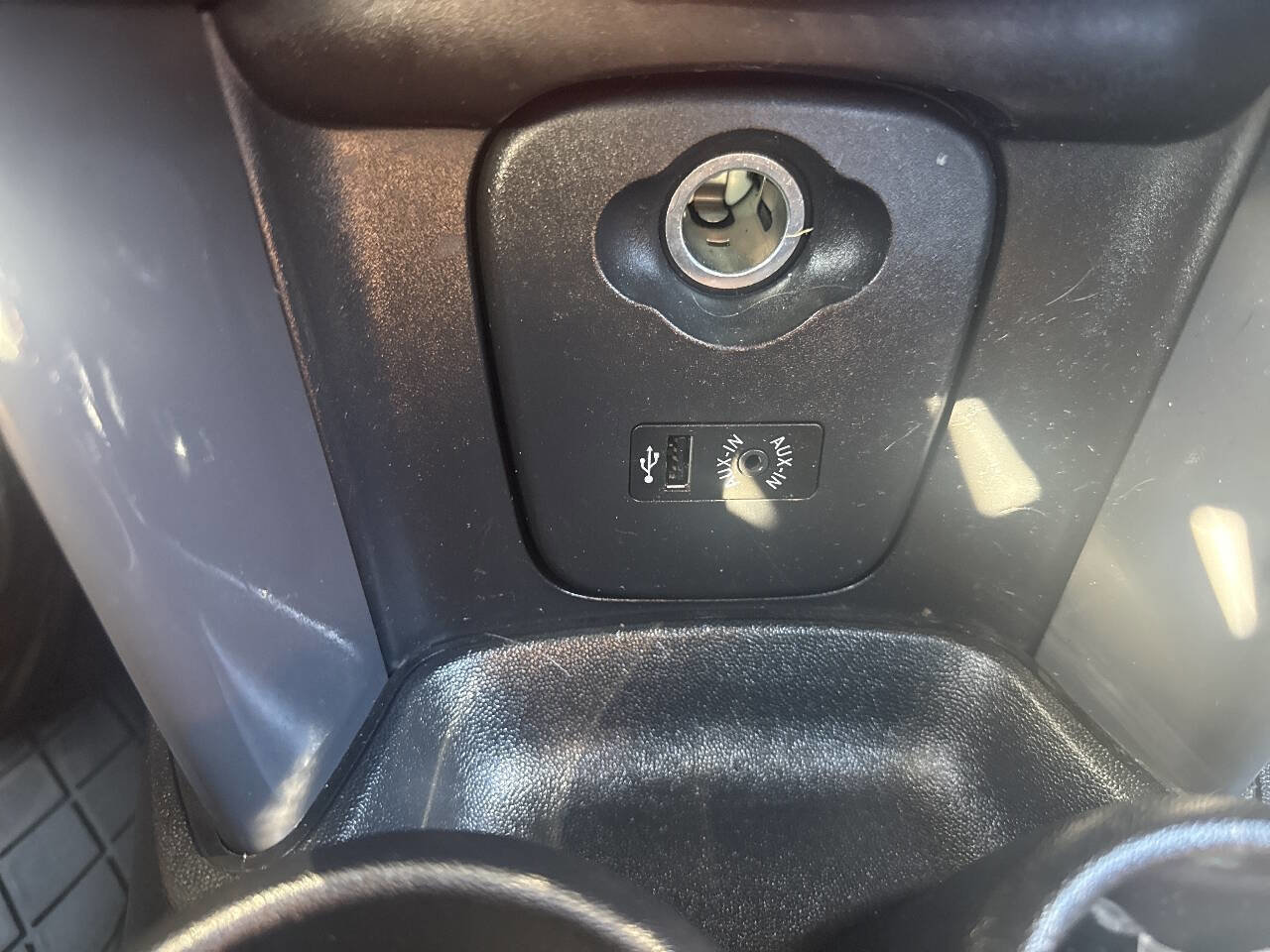 Used 2017 MINI Cooper 2-Door Hardtop image 40