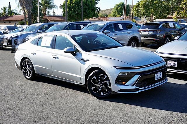 Certified 2024 Hyundai Sonata SEL image 3