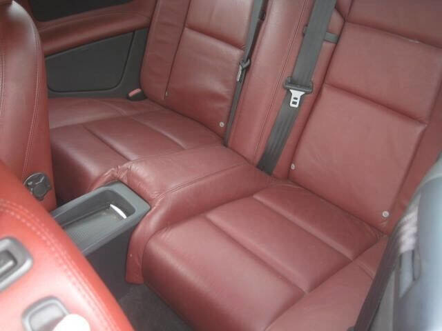 Used 2011 Volvo C70 T5 image 15