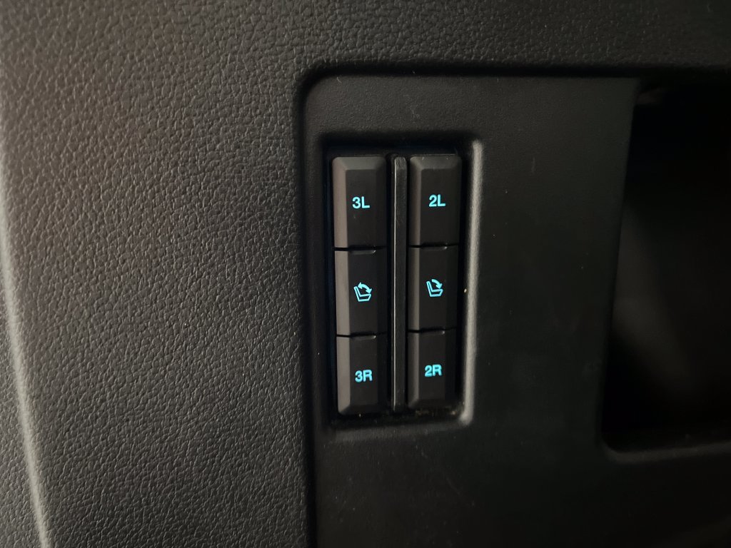 Used 2021 Ford Expedition Limited RWD image 46