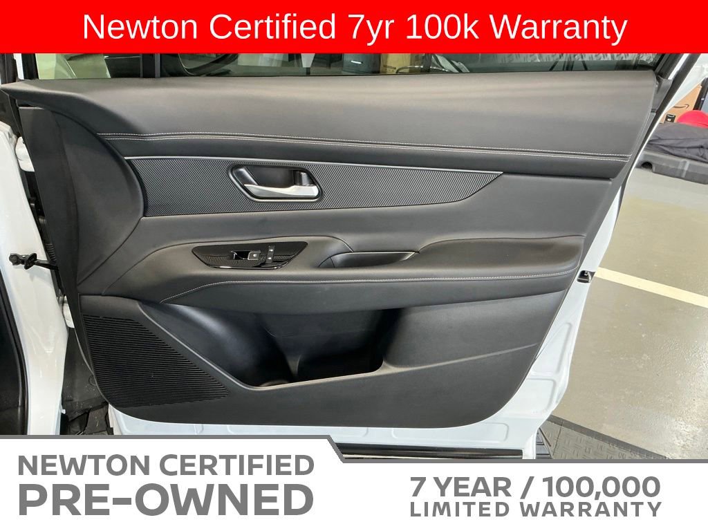Used 2025 Nissan Murano SV AWD/4WD image 40