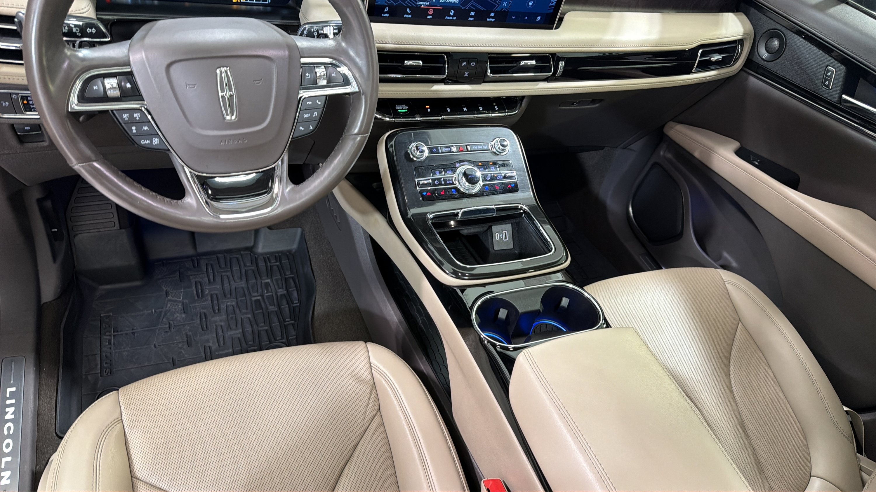 Used 2023 Lincoln Nautilus Reserve w/ Equipment Group 201A AWD/4WD image 21