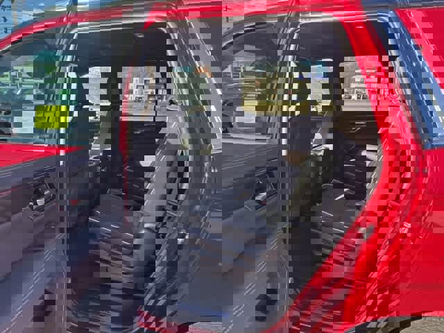 New 2026 GMC Yukon Elevation image 13