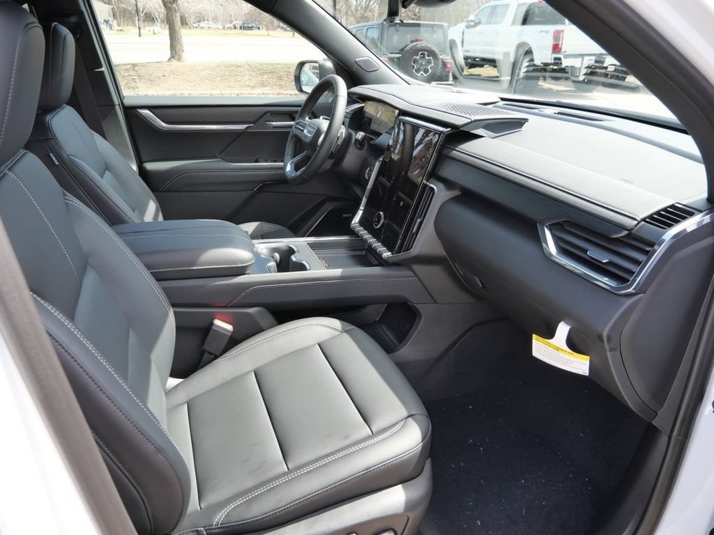 New 2026 GMC Acadia Elevation w/ Black Edition AWD/4WD image 27