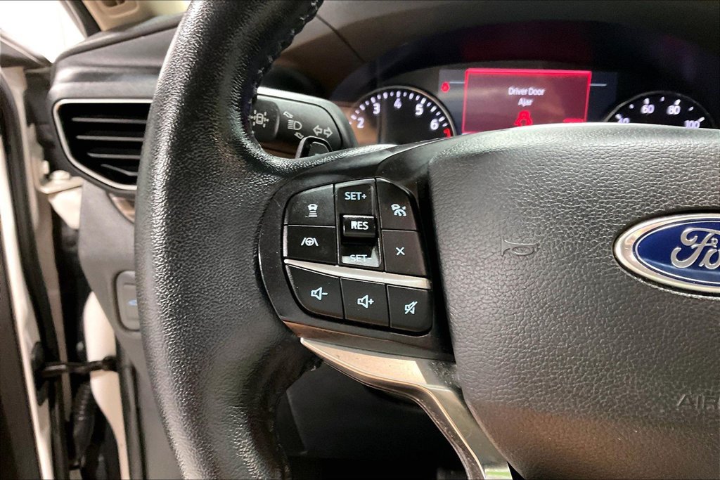 Used 2020 Ford Explorer Limited RWD image 25