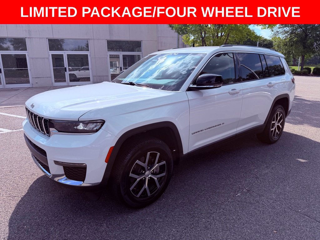 Used 2023 Jeep Grand Cherokee L Limited AWD/4WD image 3