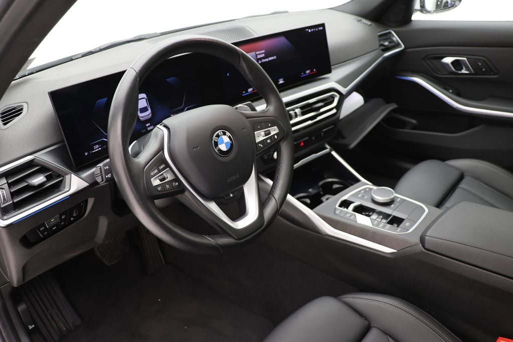 Used 2024 BMW 330i xDrive Sedan AWD/4WD image 15