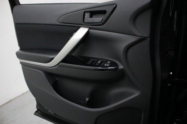 New 2026 Mitsubishi Eclipse Cross LE image 15