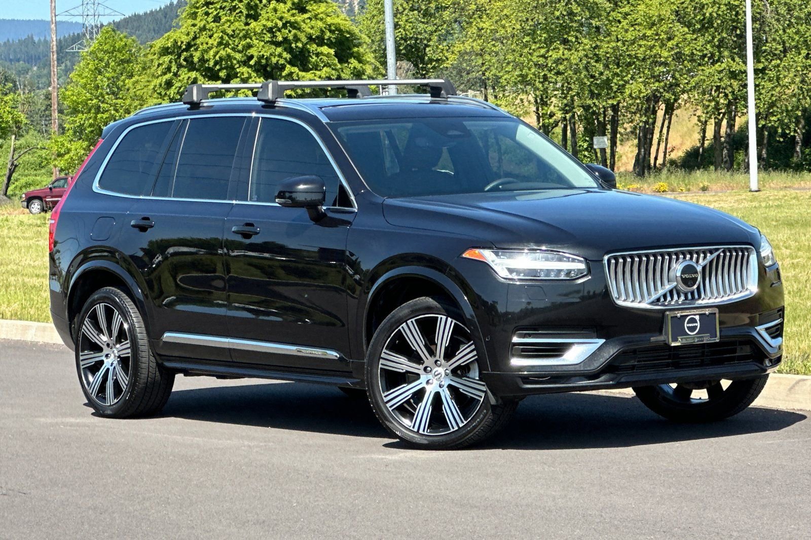 Used 2023 Volvo XC90 T8 Plus w/ Protection Package Premier AWD/4WD image 1
