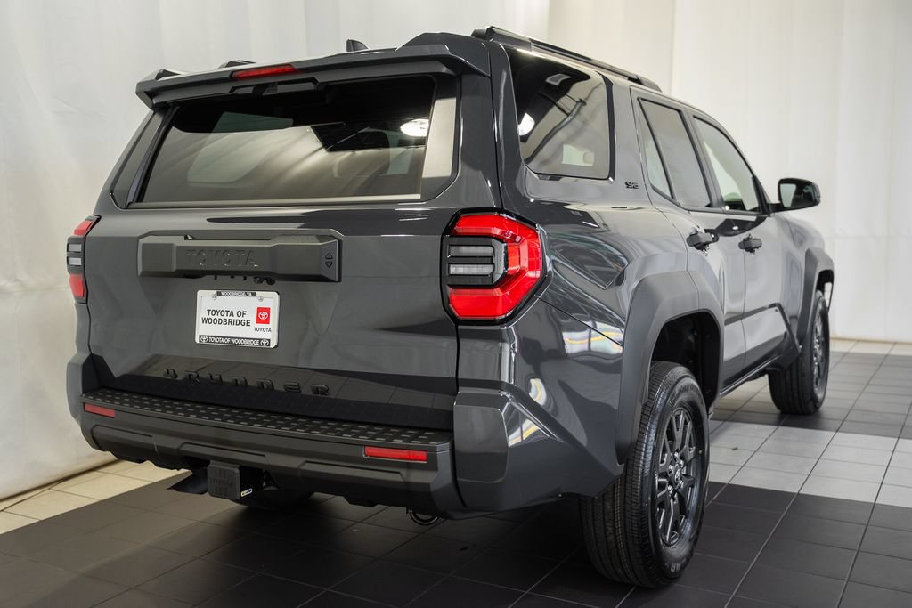 New 2026 Toyota 4Runner SR5 RWD image 4