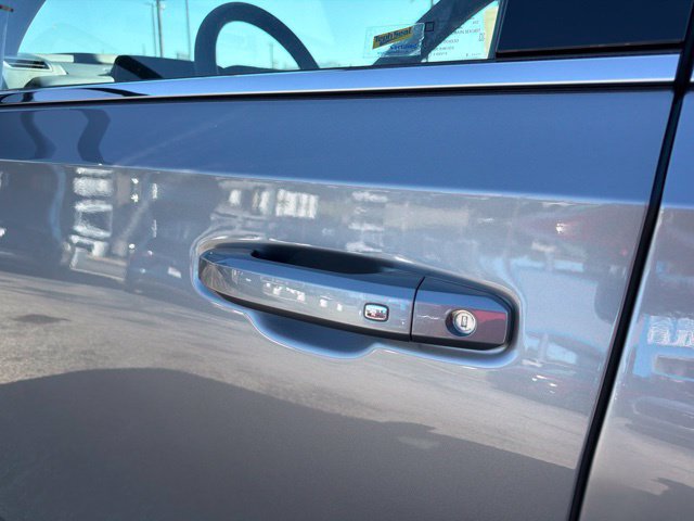 New 2026 Chevrolet Tahoe LS w/ LPO, Dark Essentials Package AWD/4WD image 19