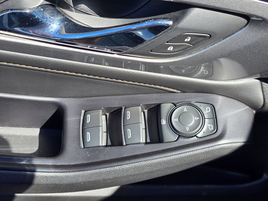 Used 2018 Chevrolet Traverse LT AWD/4WD image 30