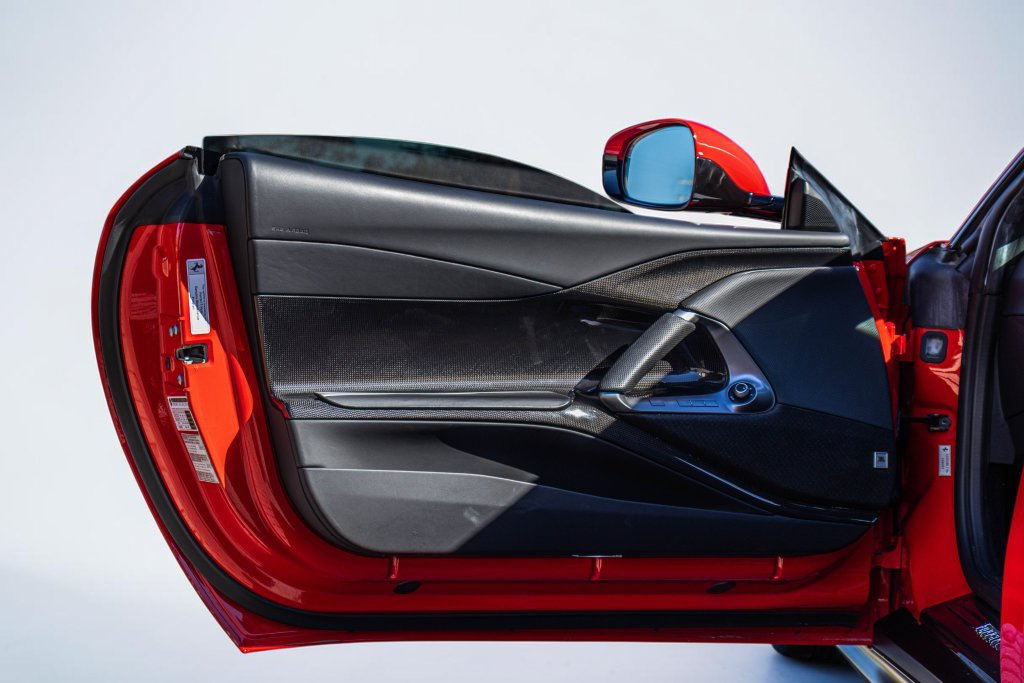 Certified 2018 Ferrari 812 Superfast RWD image 34