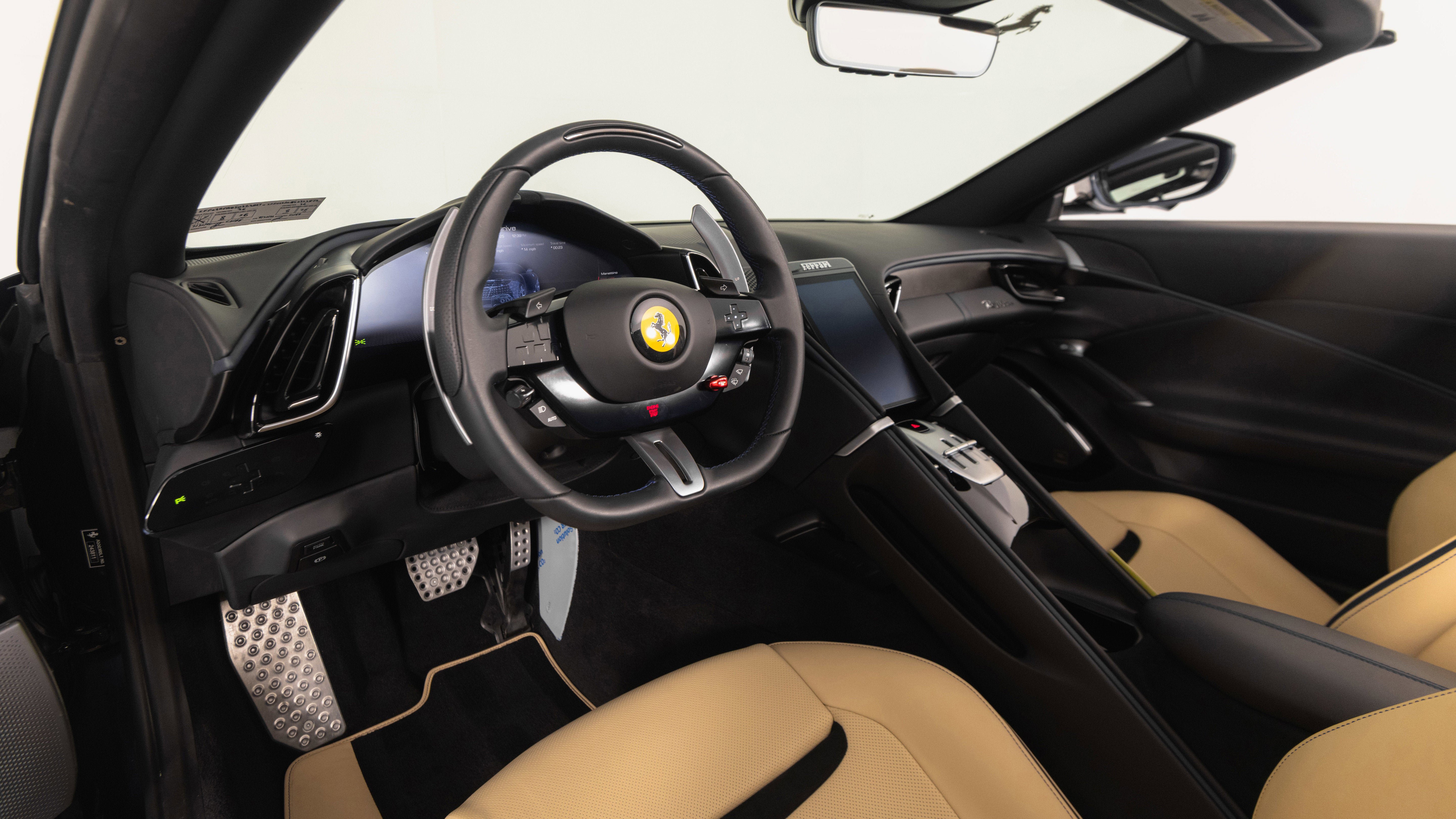 Certified 2025 Ferrari Roma Spider RWD image 36