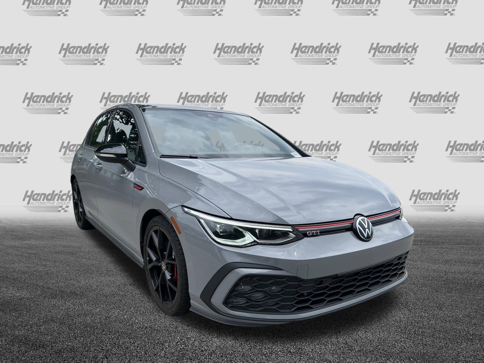 Used 2024 Volkswagen GTI SE FWD image 2