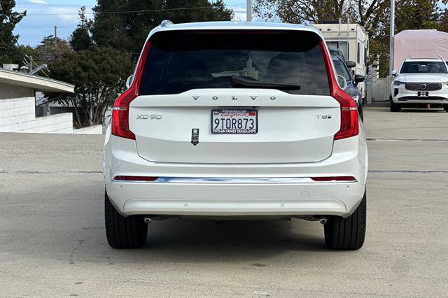 Certified 2025 Volvo XC90 T8 Ultra w/ Protection Package Premier image 4