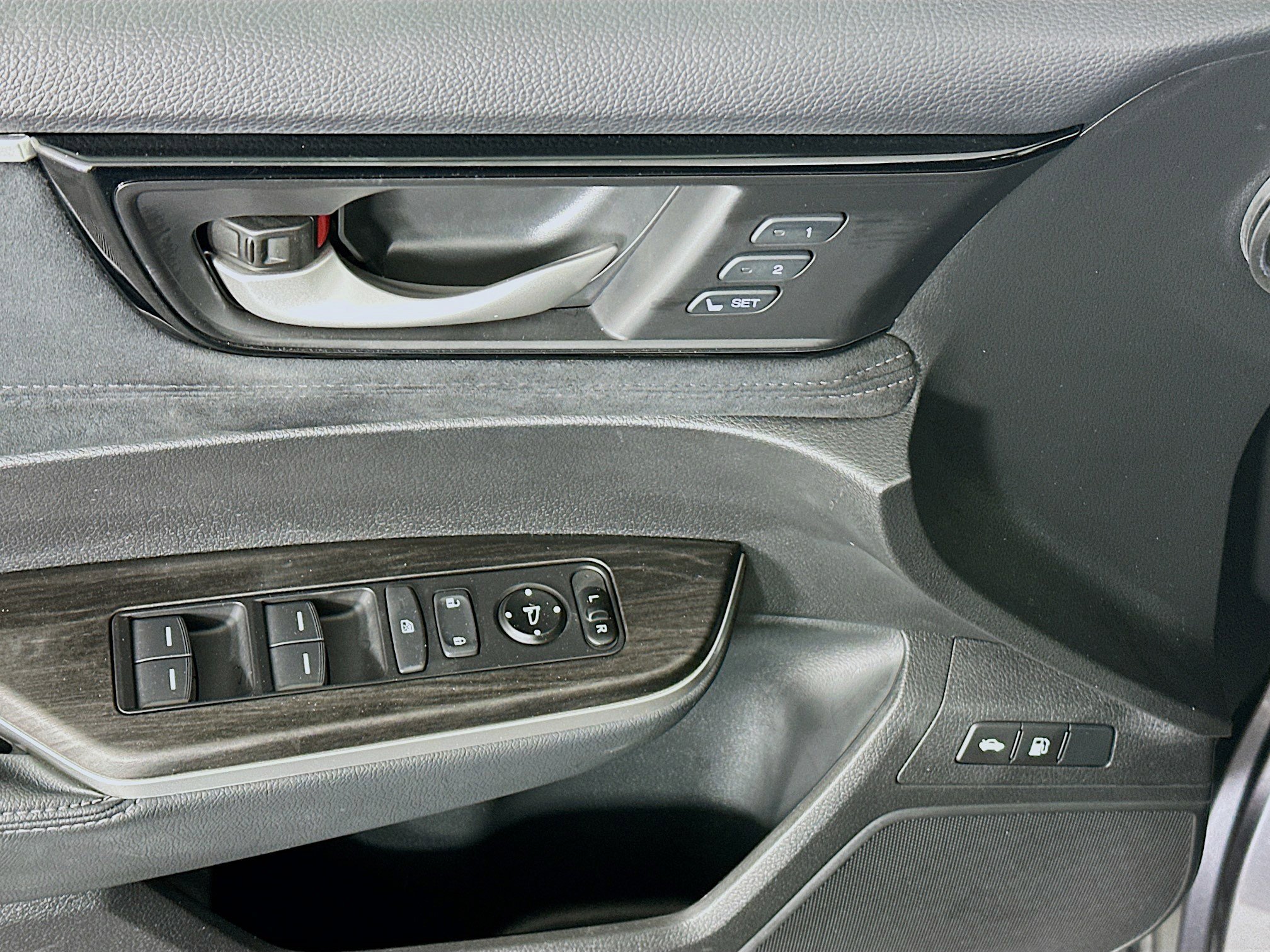 Used 2020 Honda Clarity Touring image 15