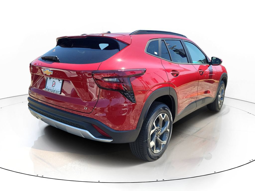 New 2026 Chevrolet Trax LT FWD image 4