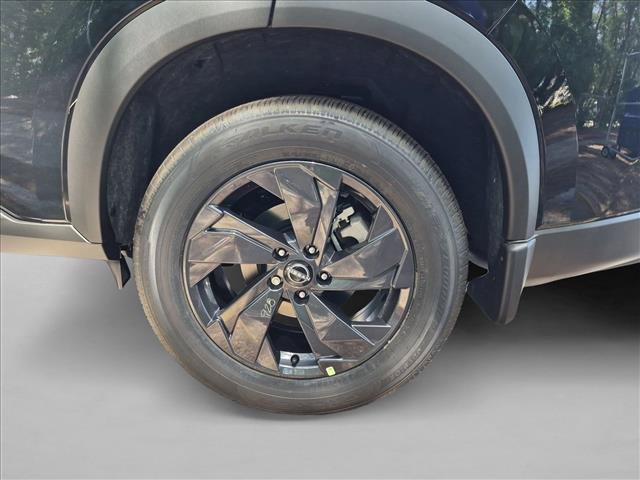 New 2027 Nissan Rogue SV FWD image 9