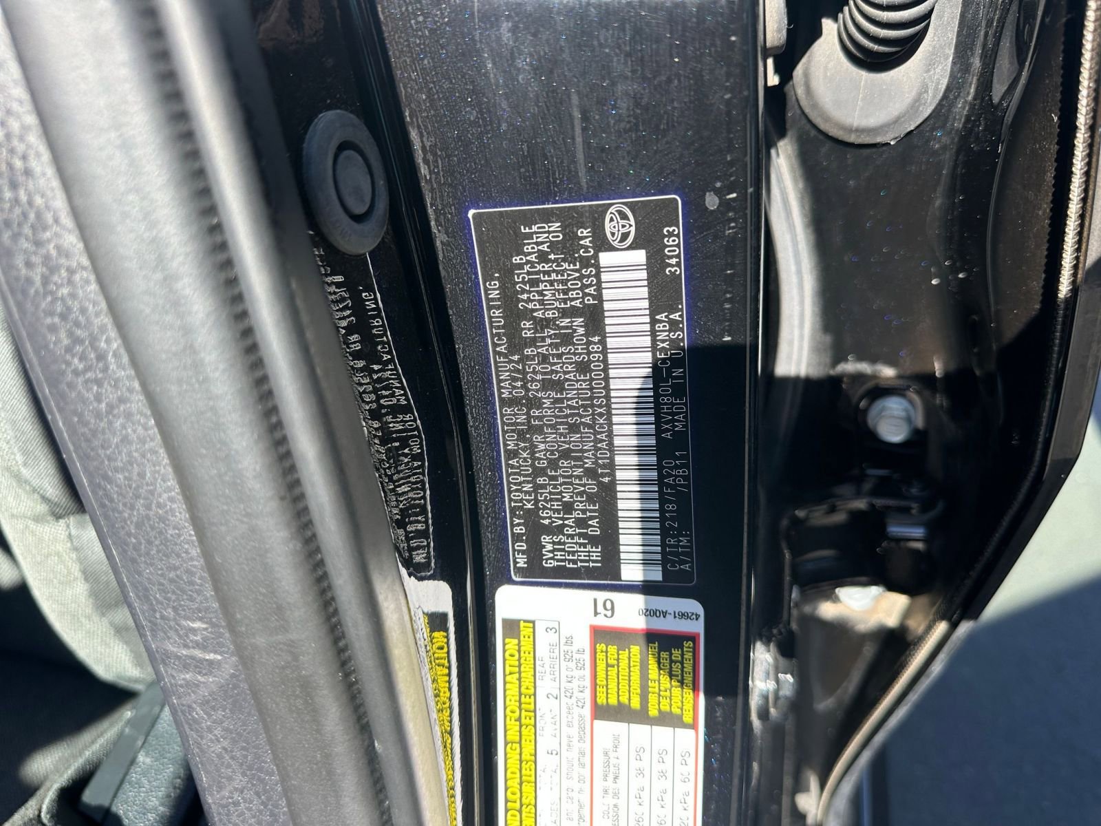 Used 2025 Toyota Camry LE image 28