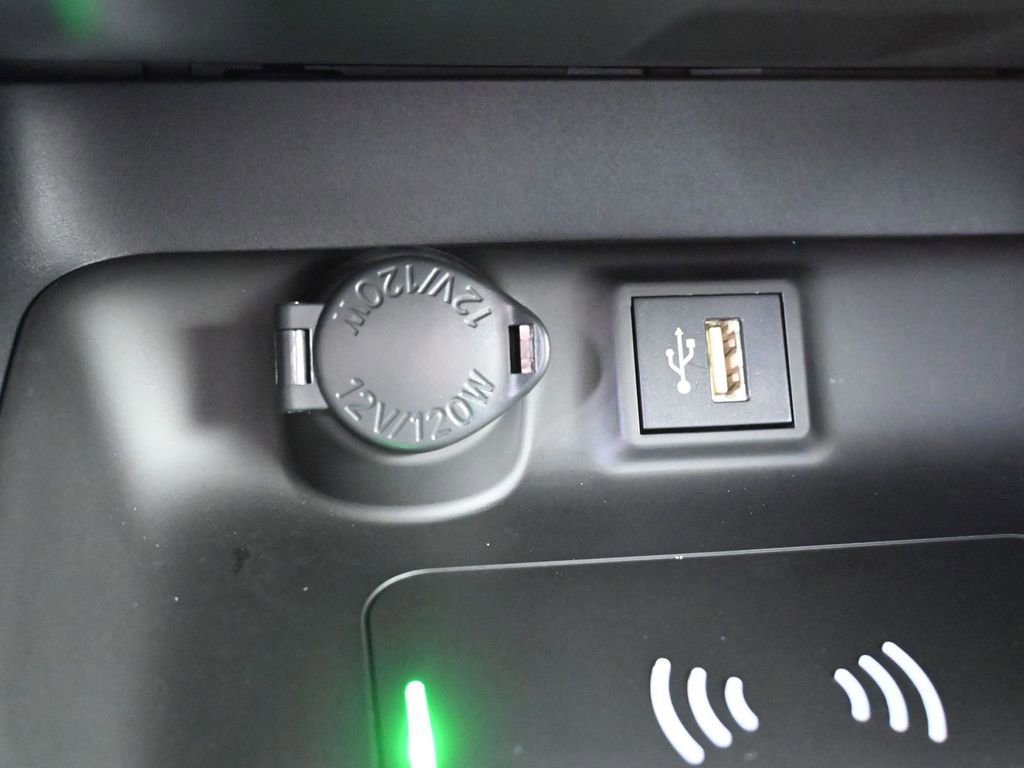 Certified 2025 Toyota RAV4 XLE image 26