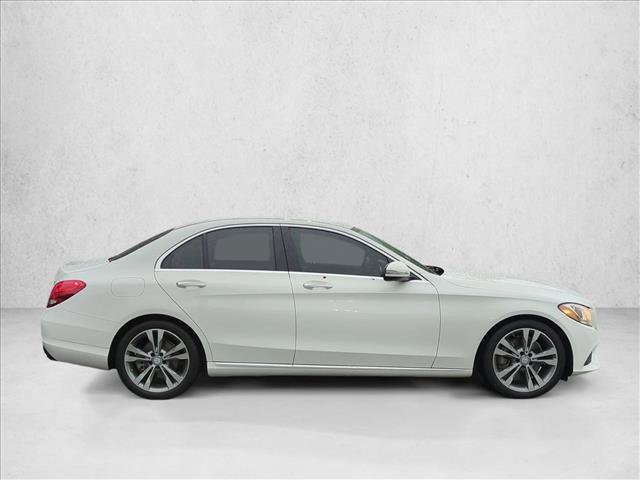 Used 2016 Mercedes-Benz C 300 Sedan image 4