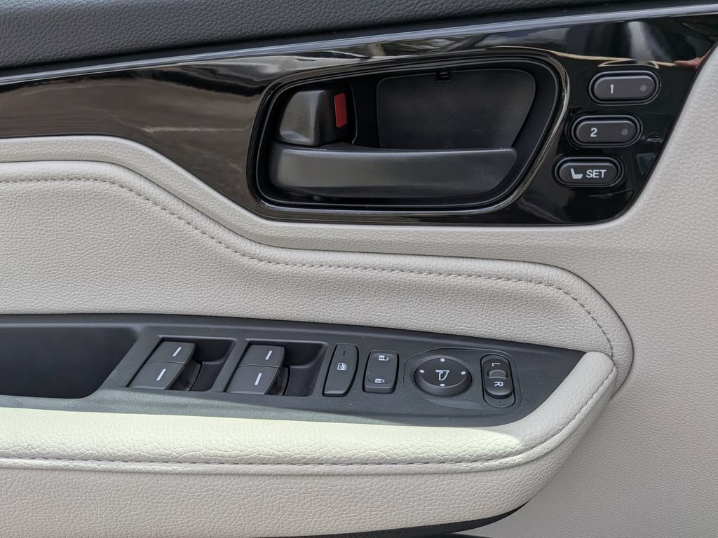 New 2026 Honda Odyssey Touring image 27